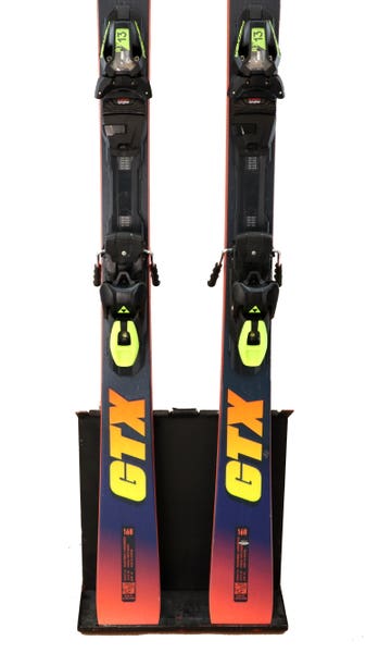 New 2026 Fischer RC4 The Curv skis w/ Fischer Z13 bindings; Size