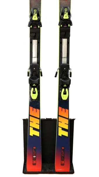 New 2026 Fischer RC4 The Curv skis w/ Fischer Z13 bindings; Size