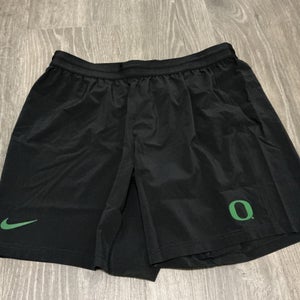 new men's XXL nike oregon ducks team issue on field shorts BSBL