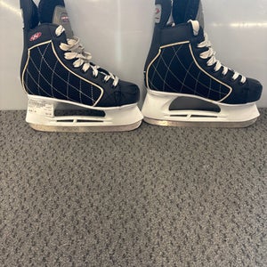 (Used) Junior Size 5 Hockey Skates