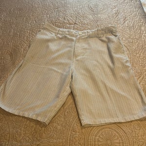 O’Neill men’s shorts size 32