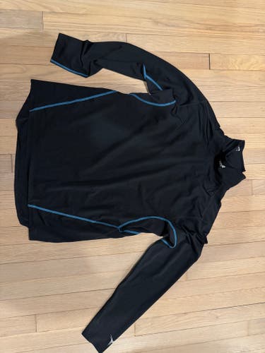 Senior Large Bauer Neck Protector Long sleeve Base Layer x2 (Lightly Used)