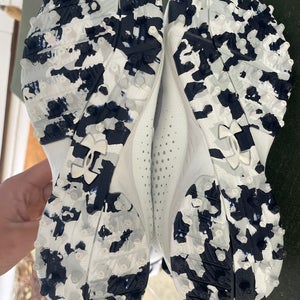 Under Armour women’s lacrosse turfs