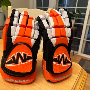 Mission Wicked 5 Gloves 14" (New)