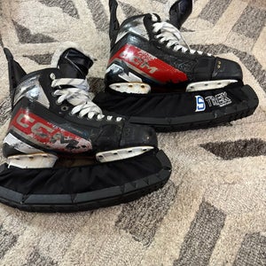 Ccm jetspeed ft 6 skates Used
