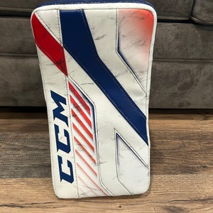 CCM Axis Pro Blocker Regular (Used)