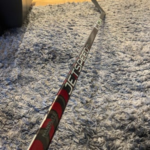 Intermediate CCM JetSpeed FT5 Pro Left Hand Hockey Stick P28  (Used)
