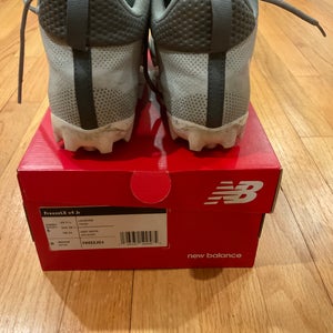 New Balance FreezeLX v4 JR Lacrosse Cleats Grey White US 6 M