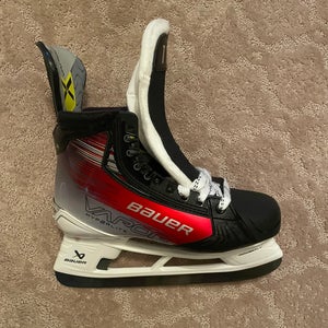 Bauer Vapor Hyperlite 2 Hockey Skates