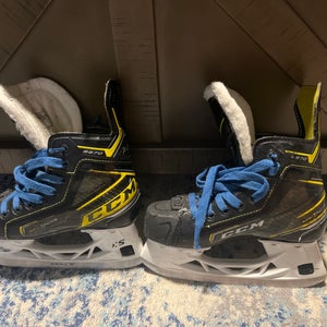 CCM Hockey Skates Size 1 (Used)