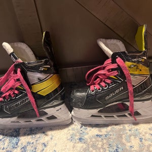 Bauer Supreme M5 Pro Hockey Skates 12 (Used)