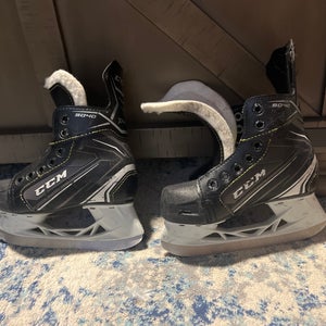 CCM 9040 Hockey Skates 11
