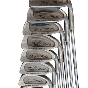 Tour (Used) Right Handed Men's Regular Flex Steel Shaft 8 Pieces Iron Set