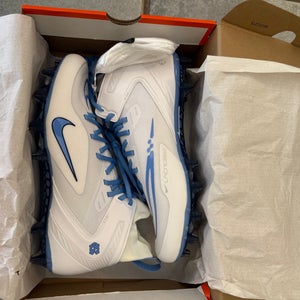 UNC Men's Size 11.0 (W 12.0) Nike Mid Top Alpha Huarache 8 Elite Cleats (New)