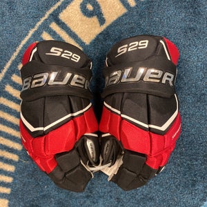 New Bauer Supreme S29 Gloves 14" (Black & Red)