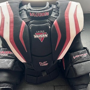 XL  Vaughn Ventus LT98 Pro Goalie Chest Protector Harvard (Used)