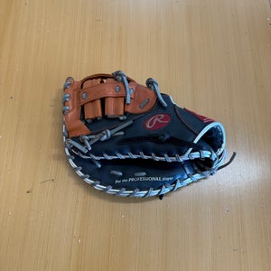 Rawlings Left Hand Throw First Base R9 Baseball Glove 12" (Used)