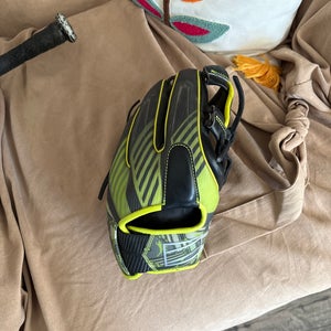 Rev1x Baseball Mitt 11 3/4 In