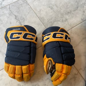 Ccm ice hockey gloves