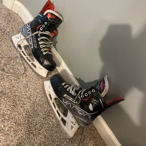 Bauer Vapor X3.7 Hockey Skates Regular Width  6.5 (Used)