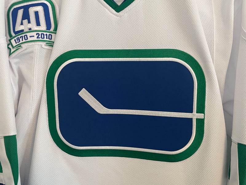 Authentic Reebok Vancouver Canucks 40th Anniversary Stick Jersey Size M Medium
