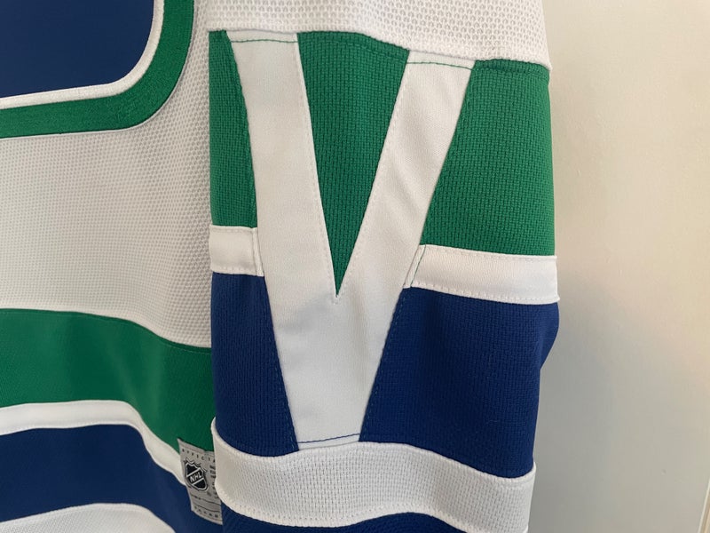 Authentic Reebok Vancouver Canucks 40th Anniversary Stick Jersey Size M Medium