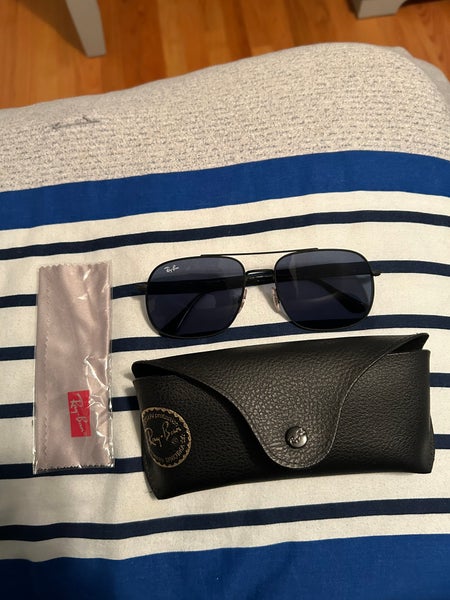 Never Worn new Ray Bans