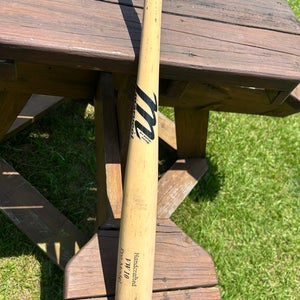Marucci Vw10 Bat Wood 33"