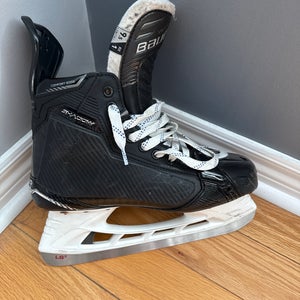 2024 Bauer Supreme Shadow Hockey Skates   9.5 (Used)