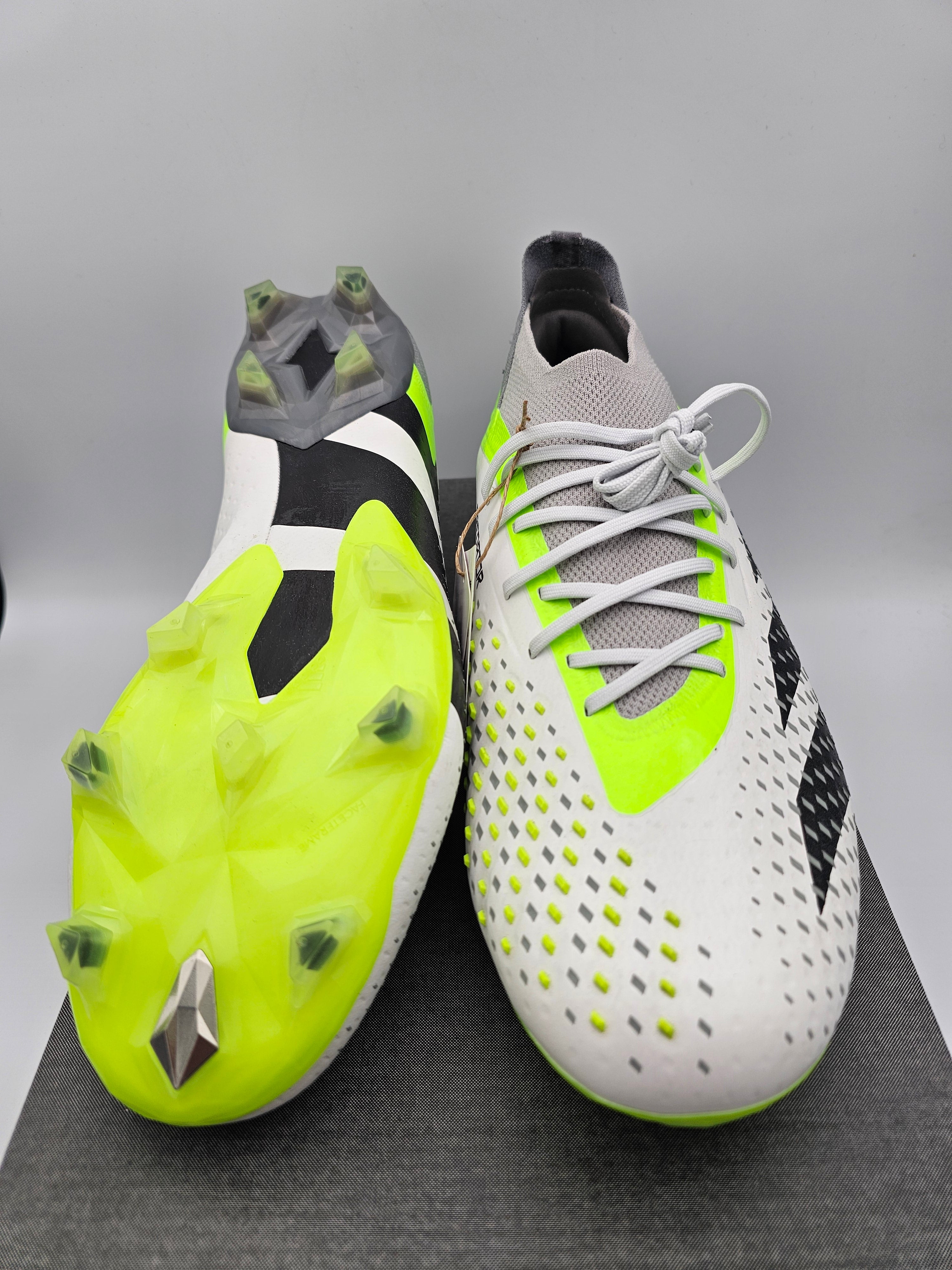 adidas PREDATOR Pro FG 24 Soccer Cleats Men display picture 1