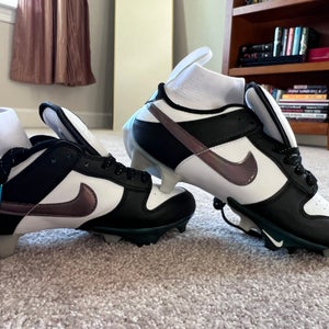 Custom Men's  Size M 9.5 (W 10.5) Nike Football Cleats