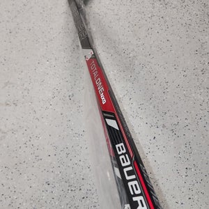 Ohio State Bauer TotalOne NXG Grip P02 Left Hand 77 Flex Hockey Stick Pro Stock (New)