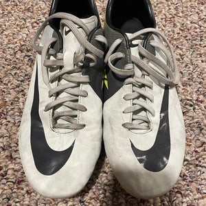 Mens Nike Mercurial Victory II FG Turf Cleats