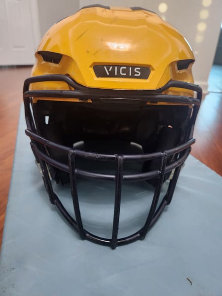 Large Adult Vicis ZERO2 Trench Helmet (Used) | SidelineSwap | Buy and Sell  on SidelineSwap
