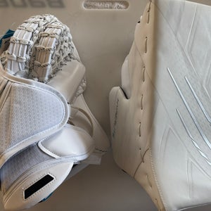 2022 Bauer Hyperlite Regular (New)