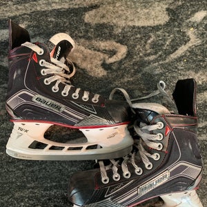 Bauer Vapor x 500 Hockey Skates Regular Width  Size 3 (Used)