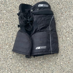 Large Youth Bauer Hockey Pants (Used)