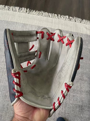 2021 Rawlings Right Hand Throw Infield REV1X Baseball Glove 11.5" (Used)