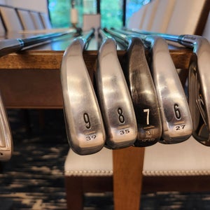 Men's Cleveland CG16 Left Hand Iron Set Regular Flex 6 Pieces Graphite/Steel Shaft (Used)