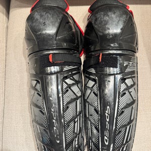 Junior CCM JetSpeed FT350 13" Shin Pads (Used)