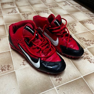 Red Men's Size M 8.5 (W 9.5) Adult Nike Low Top Alpha Turf Cleats (Used)