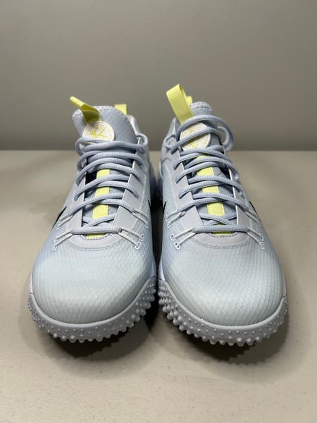 Size 9.5 Men display picture 2