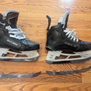 2024 Bauer Supreme Shadow Hockey Skates Regular Width Size 5.5 (Used) with Fly-Ti blades (2 sets)