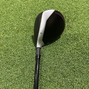 Men's 2018 TaylorMade M6 Right Handed Fairway Wood Regular Flex 9 Wood (Used)
