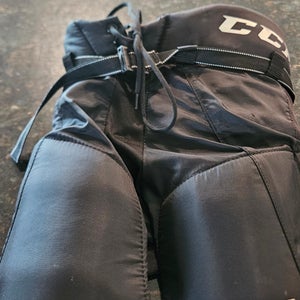 Youth Medium CCM Tacks 9550 Hockey Pants (New)