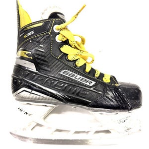 Used Bauer S35 Junior Hockey Skate Junior 01.5 11860-S000291261