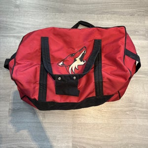 Lightly Used Phoenix Coyotes Staff Issued JRZ Bag (Used)