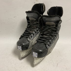 Bauer (Used) Intermediate Junior Size 3.5 Hockey Skates
