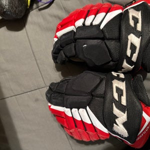 CCM JetSpeed FT4 Pro Gloves 12" (Used)