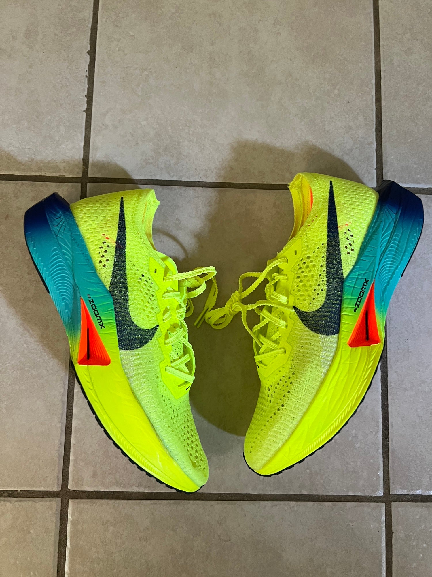 Nike ZoomX Vaporfly Next% 3 Fast Pack Racing Running Shoes DV4129